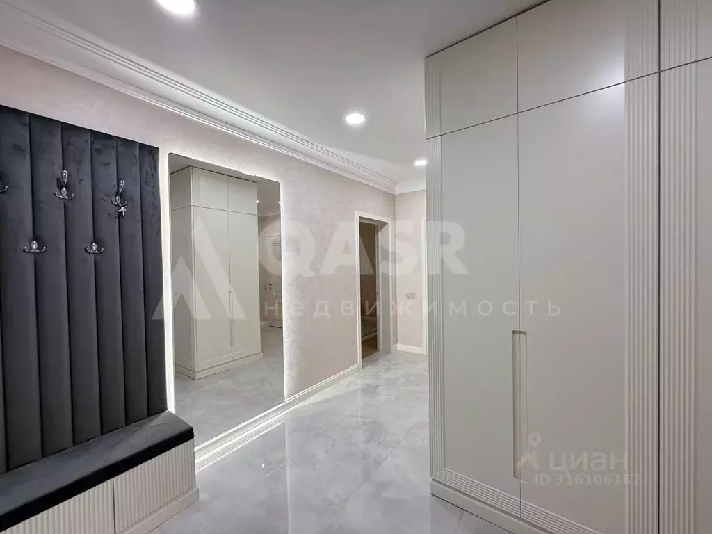 3-к кв. Дагестан, Махачкала ул. Хаджи Булача, 16Б (94.0 м) - Фото 1