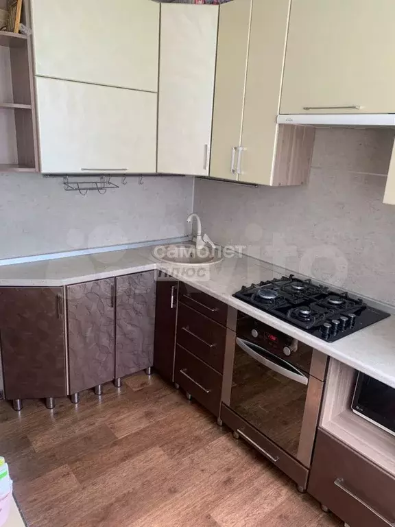 2-к. квартира, 50 м, 4/9 эт. - Фото 1