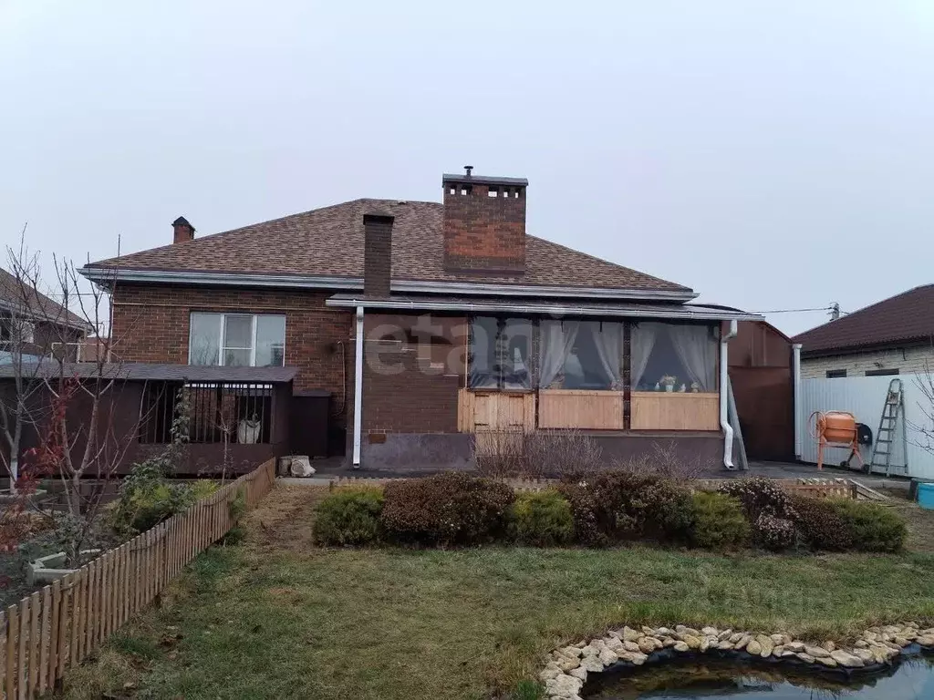 Дом в Ростовская область, Неклиновский район, с. Новобессергеневка ул. ... - Фото 1