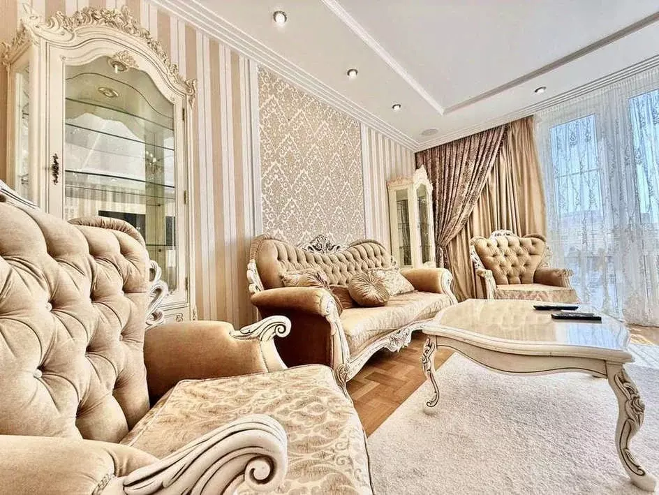 3-к кв. Краснодарский край, Краснодар ул. Имени П.М. Гаврилова, 27к1 ... - Фото 0