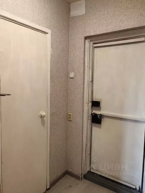 Комната Кемеровская область, Кемерово бул. Строителей, 50/2 (16.5 м) - Фото 2