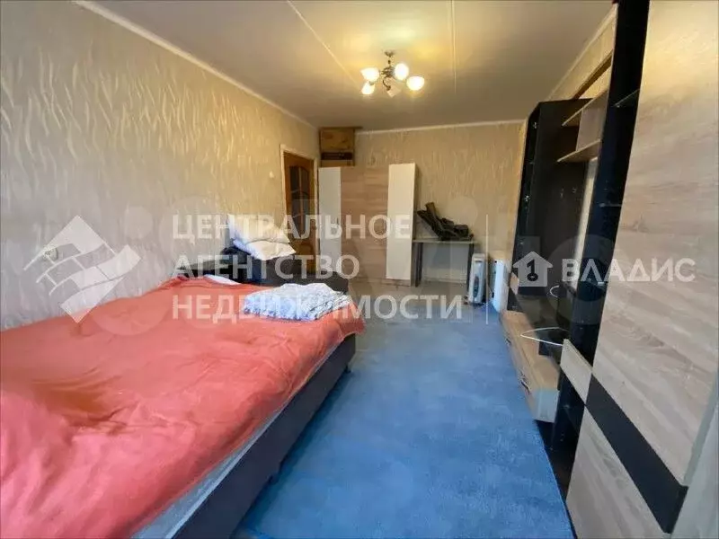1-к. квартира, 32 м, 4/5 эт. - Фото 1