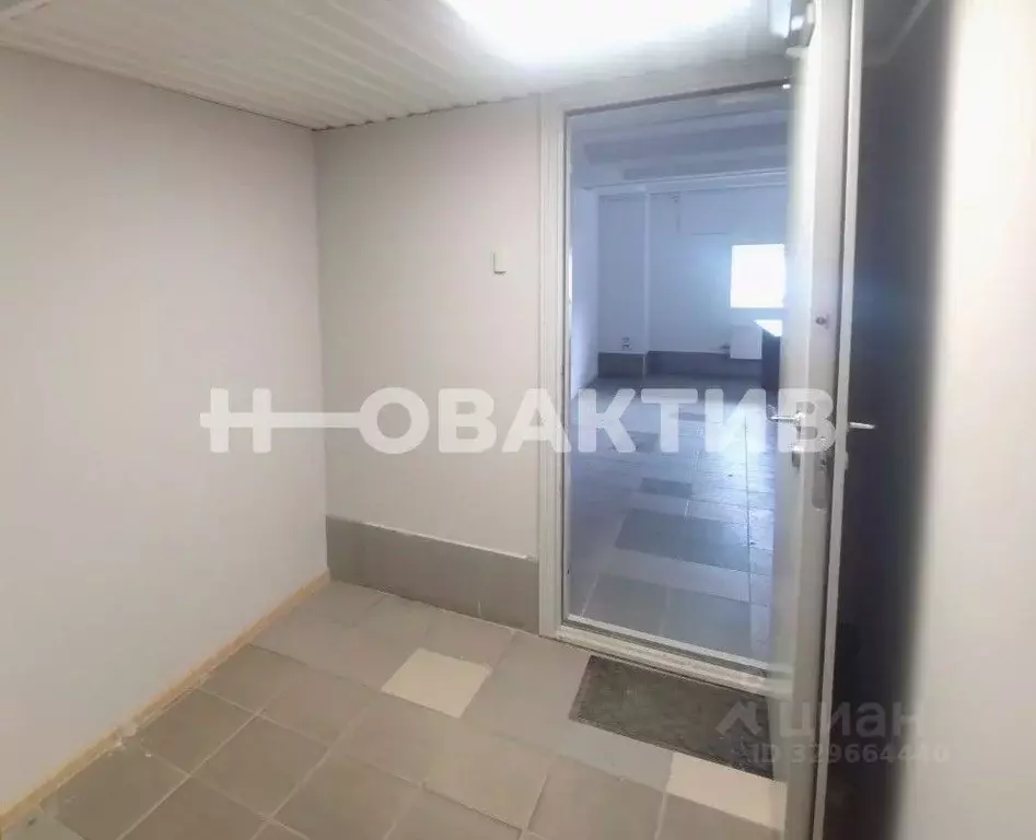 Офис в Новосибирская область, Новосибирск ул. Орджоникидзе, 40 (48 м) - Фото 2