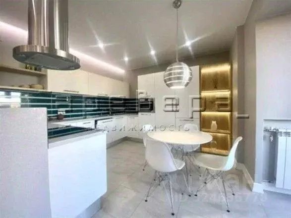 3-к кв. Красноярский край, Красноярск ул. Толстого, 19 (99.8 м) - Фото 1