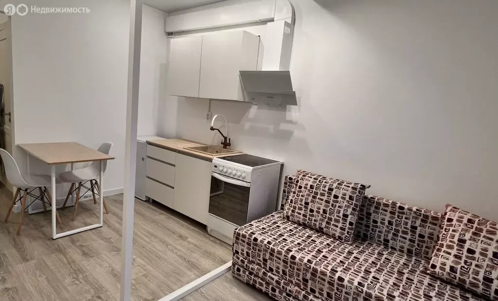 Квартира-студия: Екатеринбург, улица Амундсена, 165 (23.2 м) - Фото 2