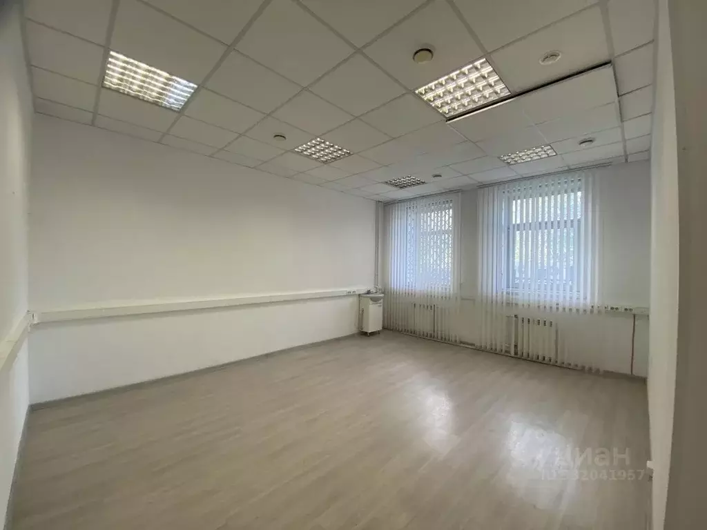 Офис в Архангельская область, Архангельск Поморская ул., 2 (24 м) - Фото 2