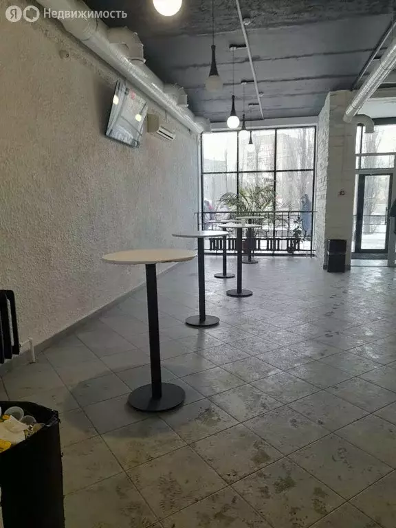 Торговая площадь (111 м) - Фото 1