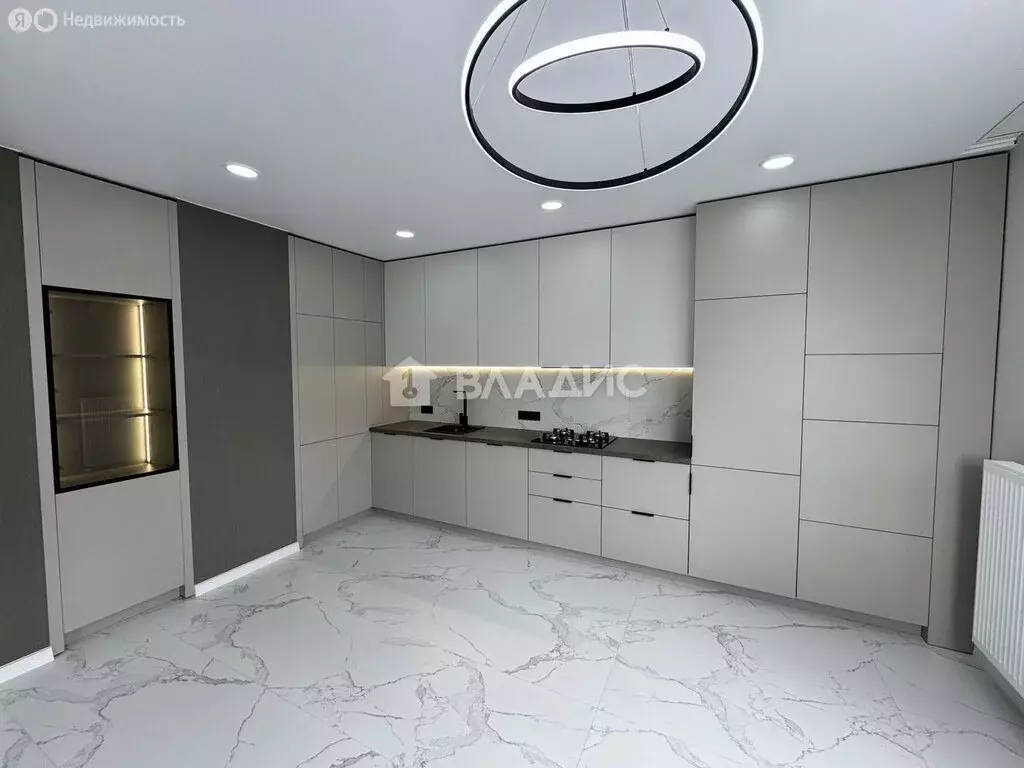 3-комнатная квартира: Калининград, улица Маршала Борзова, 109 (91.27 ... - Фото 1