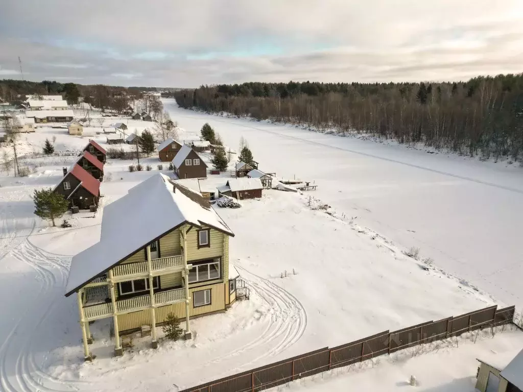 Коттедж в Карелия, Олонецкий район, Ильинское с/пос, д. Устье Тулоксы  ... - Фото 2