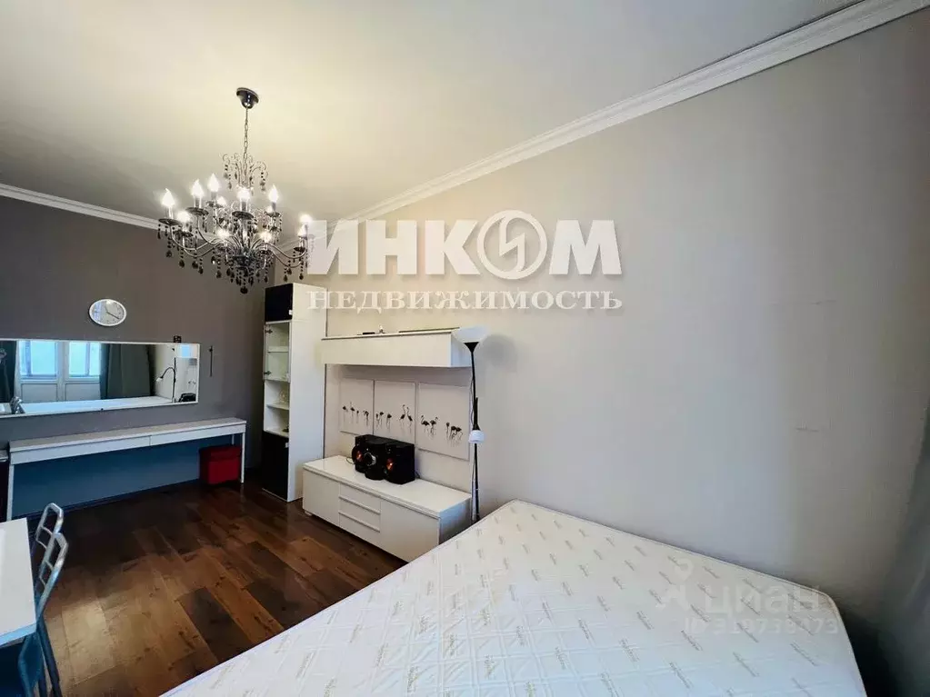 Комната Москва 1-я Владимирская ул., 3 (17.7 м) - Фото 0
