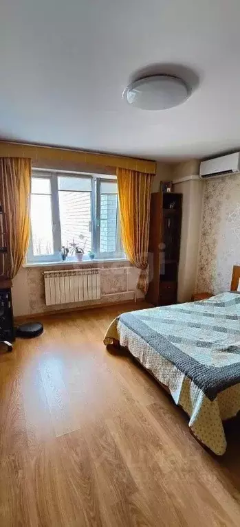 2-к кв. Волгоградская область, Волгоград ул. имени Хорошева, 16 (64.8 ... - Фото 0