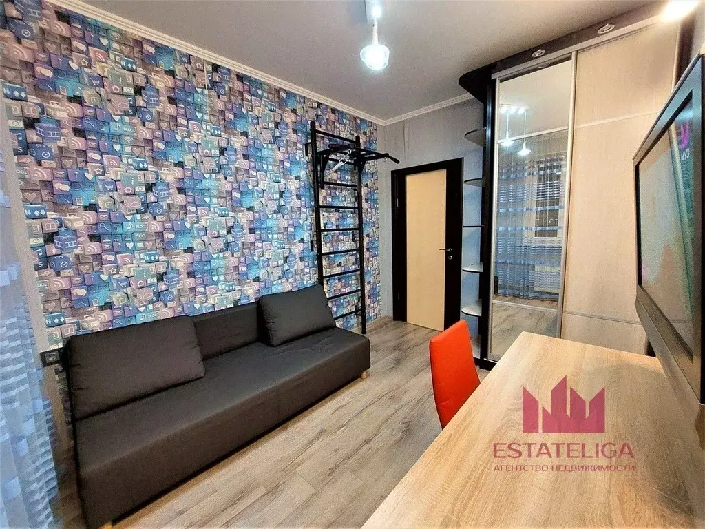 3-к кв. Москва ул. Татьянин Парк, 13к2 (66.0 м) - Фото 0