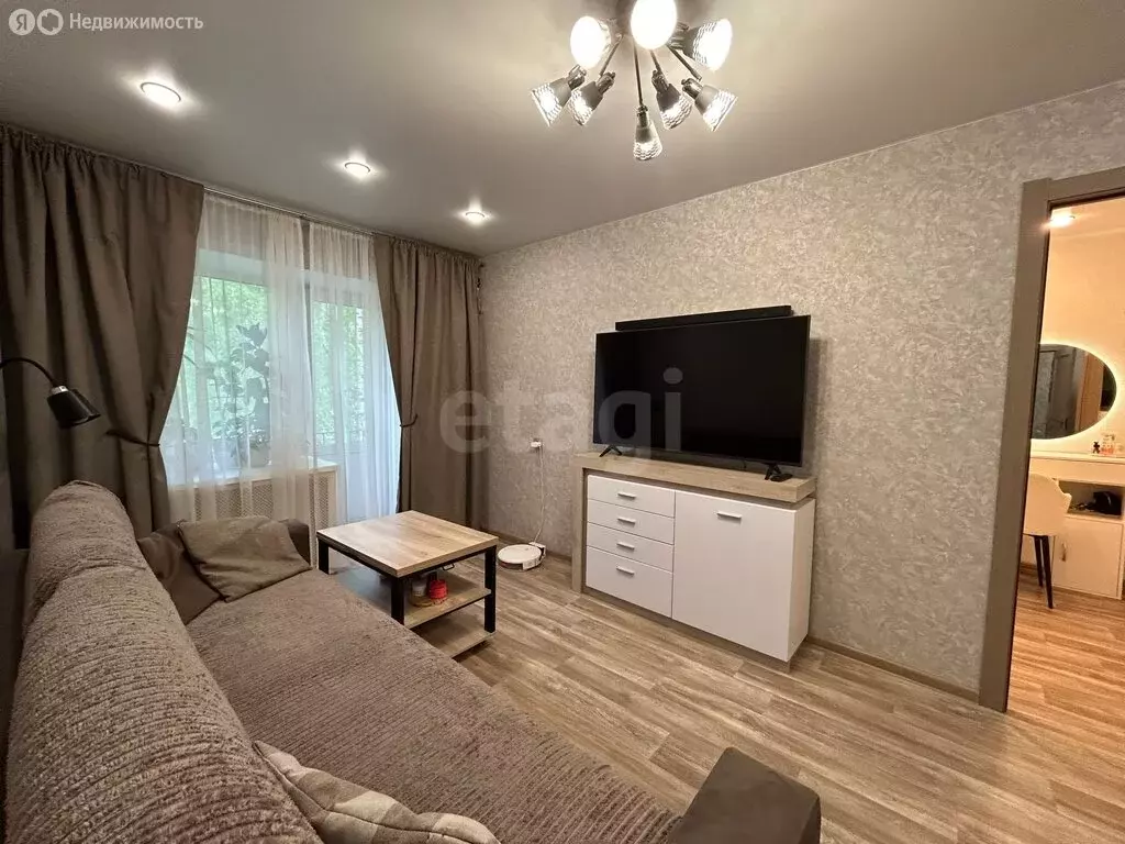 2-комнатная квартира: Сыктывкар, Центральный район, улица Чернова, 14 ... - Фото 1