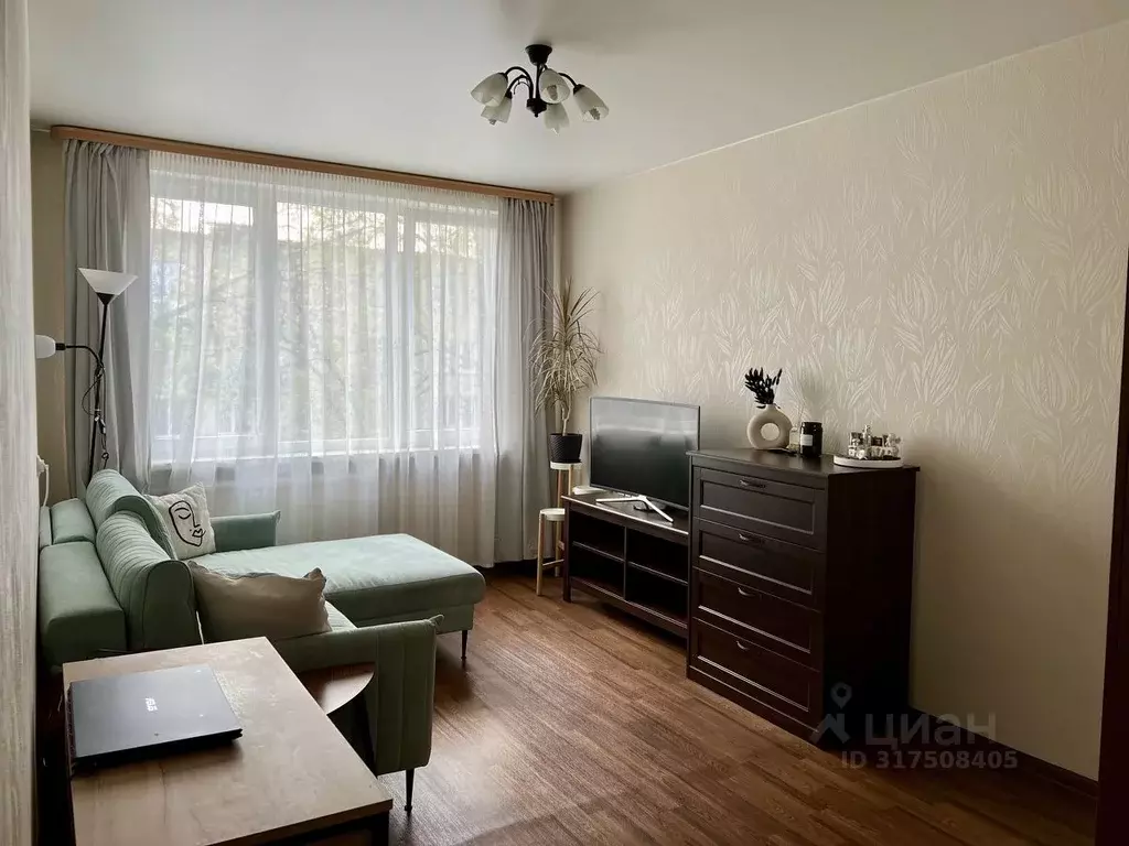 2-к кв. Санкт-Петербург Белградская ул., 34К4 (43.7 м) - Фото 0