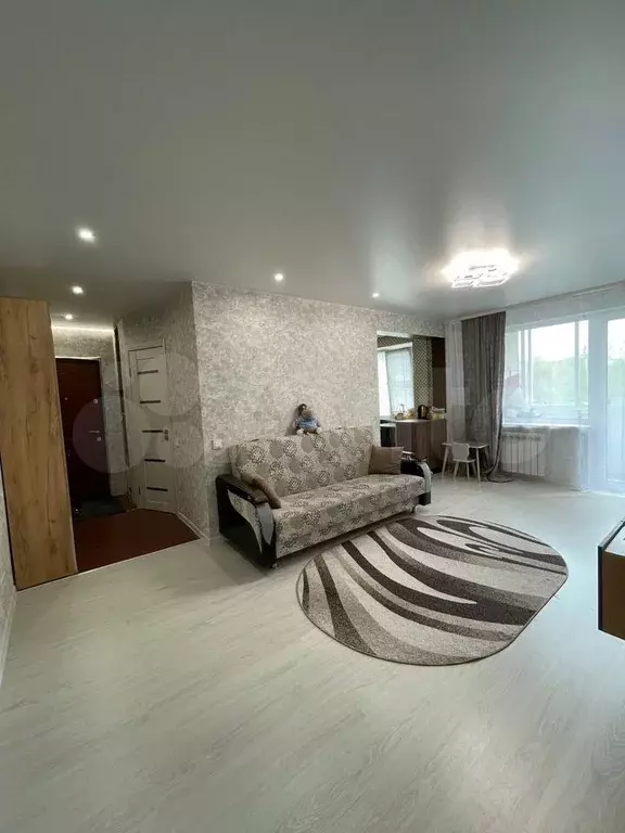 3-к. квартира, 57,9 м, 2/5 эт. - Фото 0