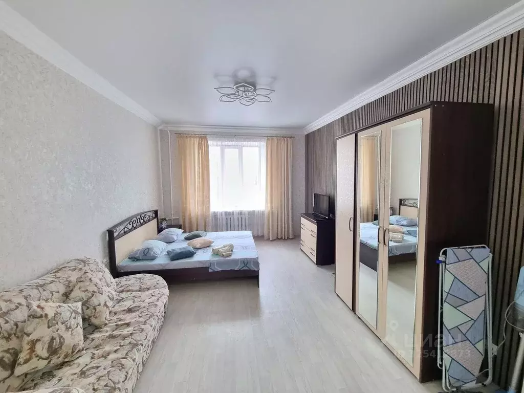 1-к кв. Тюменская область, Тюмень ул. Ленина, 69А (52.0 м) - Фото 2