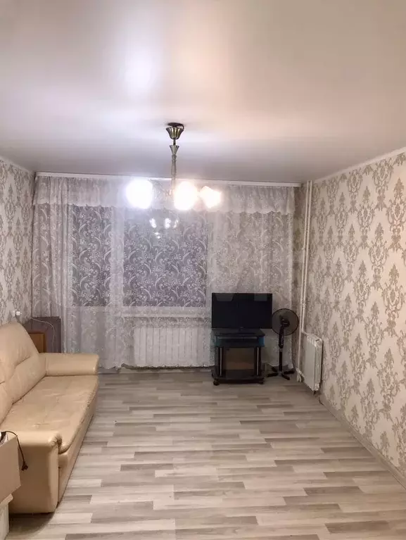 1-к. квартира, 37 м, 7/9 эт. - Фото 1
