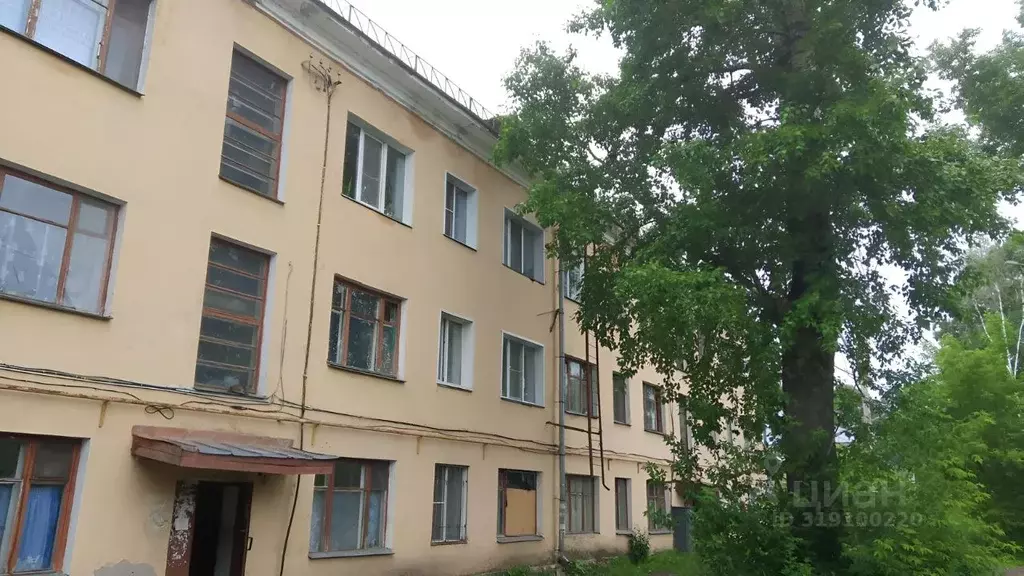 Комната Кировская область, Киров Коминтерновский мкр, ул. Заречная, 4 ... - Фото 0
