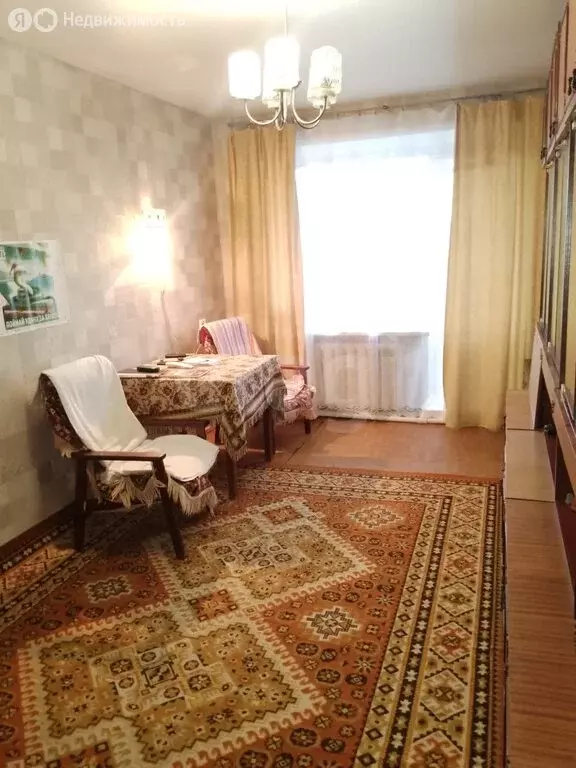 3-комнатная квартира: Ялуторовск, улица Карбышева, 10 (57 м) - Фото 2