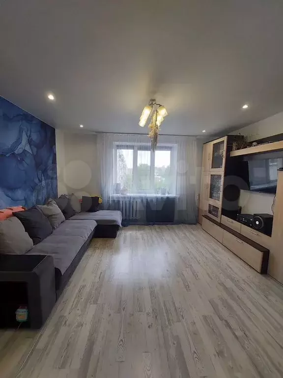 3-к. квартира, 60 м, 5/9 эт. - Фото 1