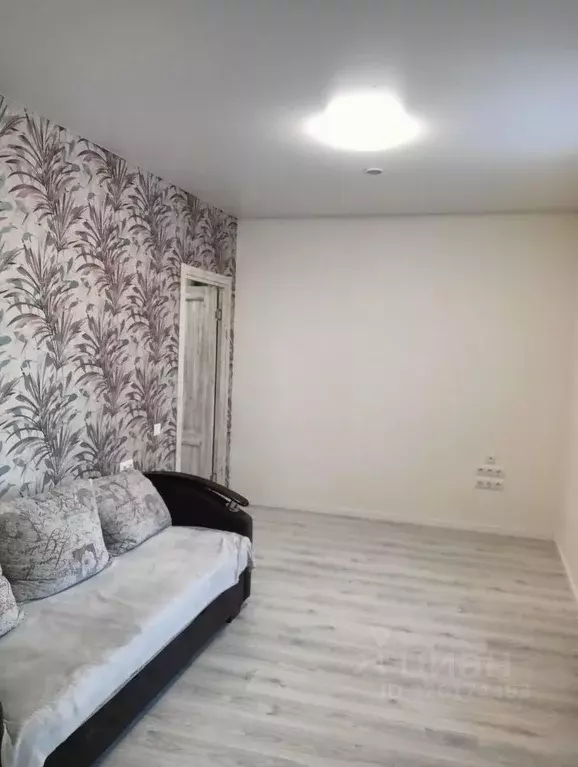 2-к кв. Свердловская область, Полевской ул. Ленина, 6 (41.2 м) - Фото 1