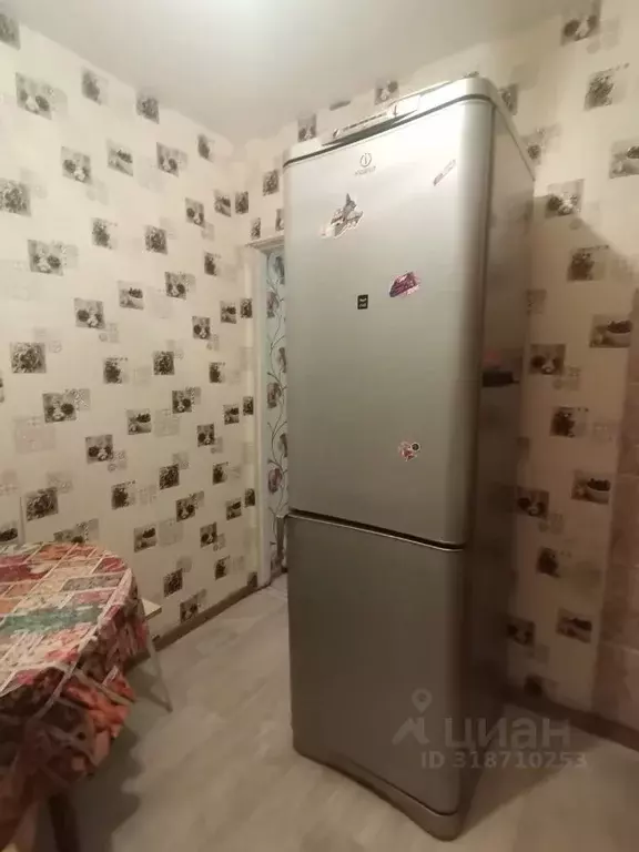 1-к кв. Хакасия, Абакан ул. Карла Маркса, 28 (30.0 м) - Фото 1