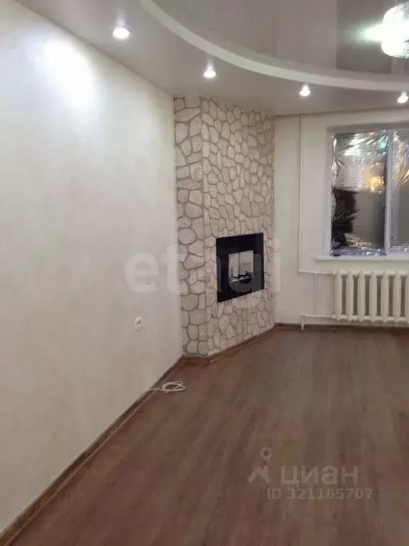 4-к кв. Курганская область, Курган Заозерный жилрайон, 5-й мкр, 30 ... - Фото 1