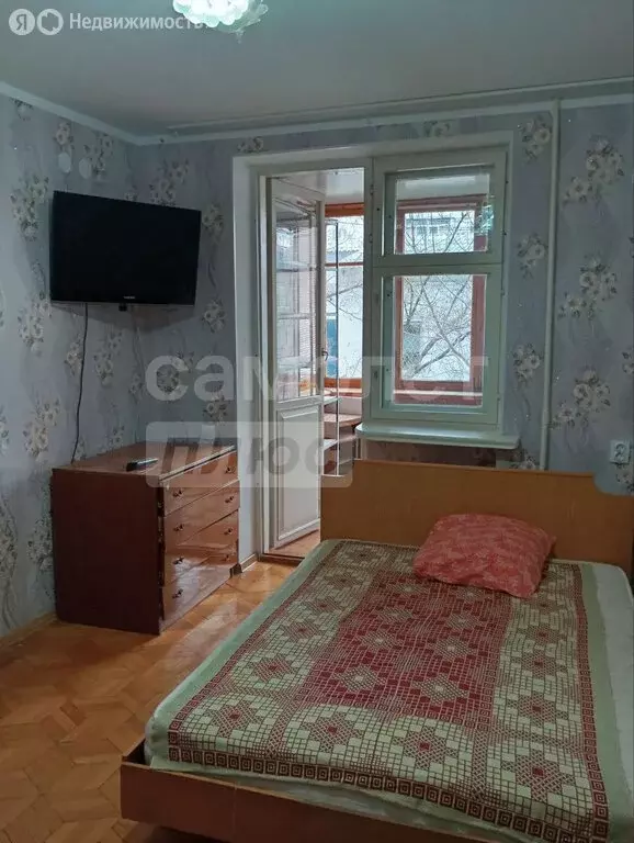 3-комнатная квартира: Симферополь, улица Гоголя, 68 (73.2 м) - Фото 1