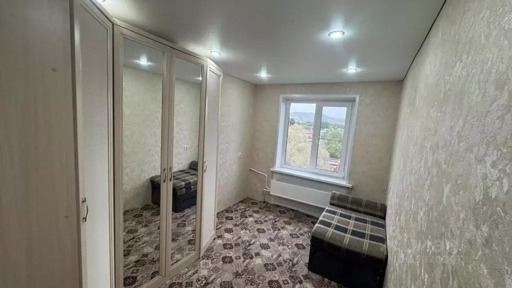 3-к кв. Хакасия, Абакан ул. Чертыгашева, 42 (56.5 м) - Фото 1