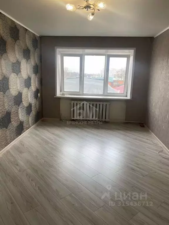 Комната Брянская область, Брянск ул. Красных Партизан, 30 (17.2 м) - Фото 1