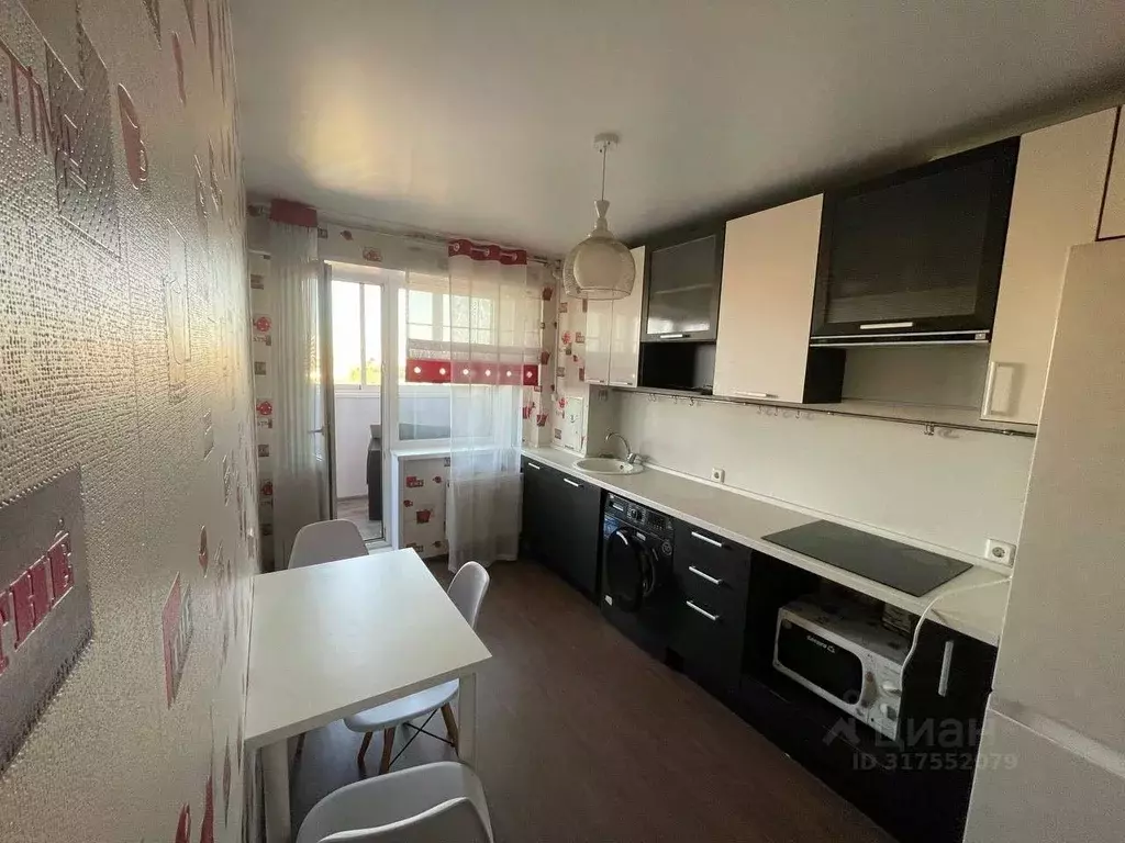1-к кв. Удмуртия, Ижевск 9-я Подлесная ул., 29 (38.0 м) - Фото 0