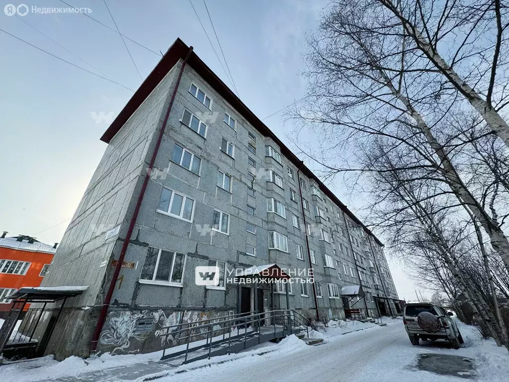 3-комнатная квартира: Южно-Сахалинск, планировочный район Луговое, ... - Фото 2