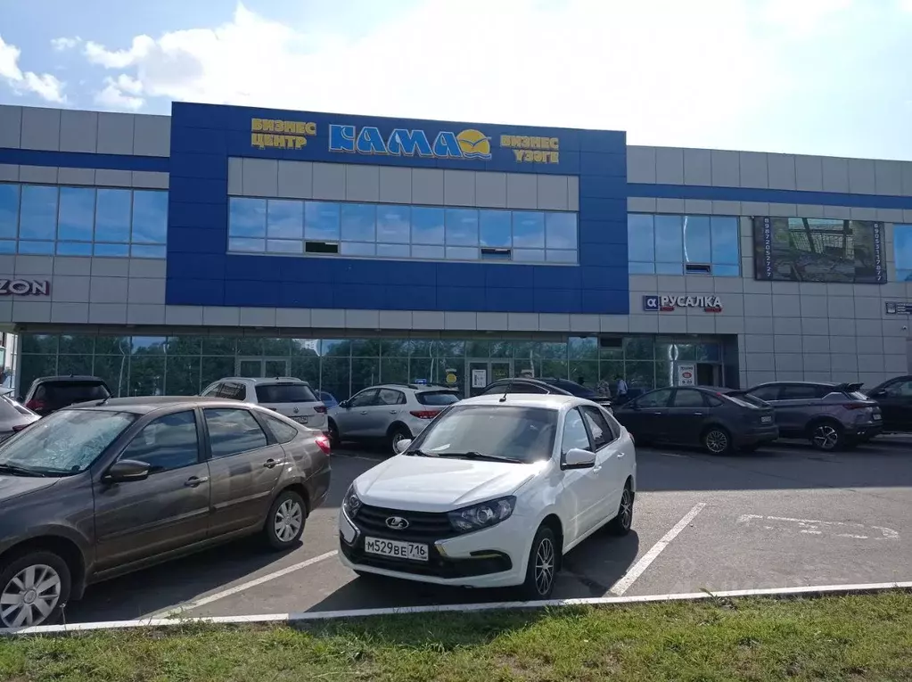 Офис в Татарстан, Набережные Челны просп. Вахитова, 1А (54 м) - Фото 1