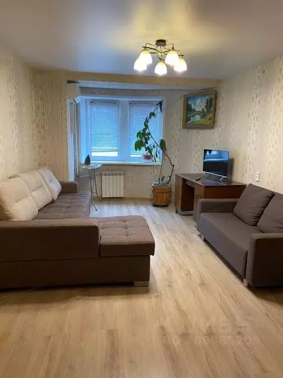 2-к кв. Нижегородская область, Нижний Новгород ул. Максима Горького, ... - Фото 0