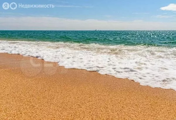 Участок в Заозёрное, Могилёвская улица, 33 (15 м) - Фото 1