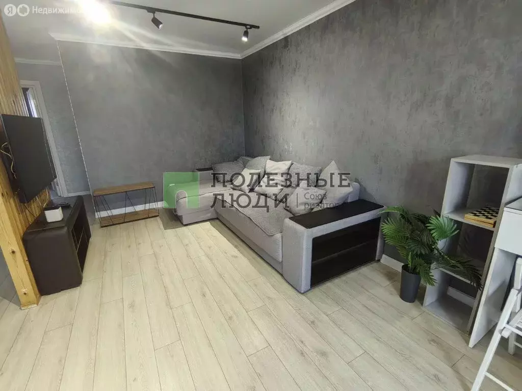 3-комнатная квартира: Орёл, Ливенская улица, 21 (66.5 м) - Фото 2