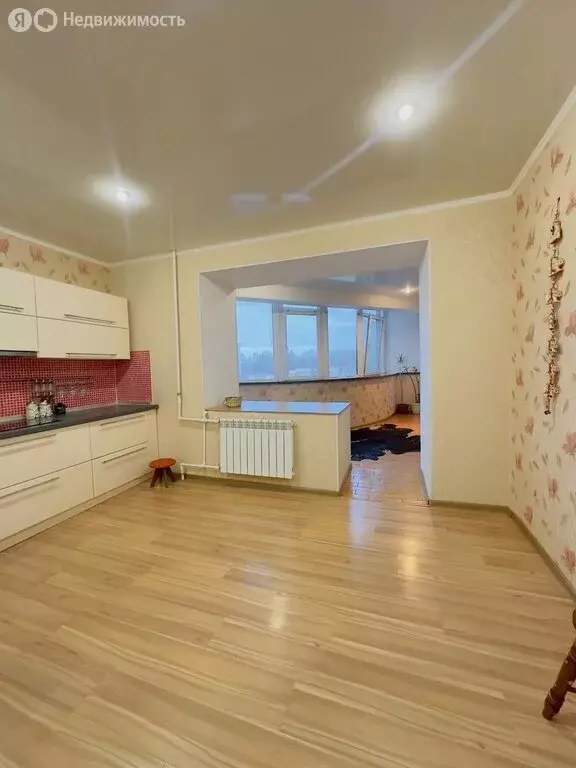 4-комнатная квартира: Нижнекамск, Корабельная улица, 1 (148 м) - Фото 2