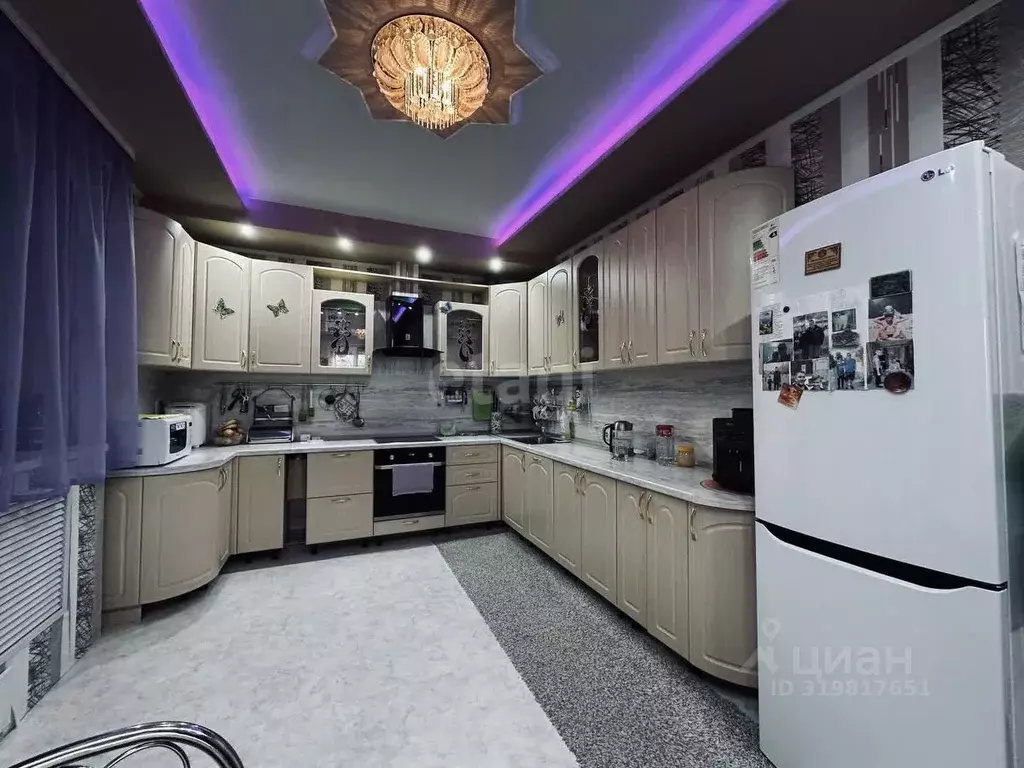 Дом в Ямало-Ненецкий АО, Салехард Солнечный мкр, 43 (158 м) - Фото 1