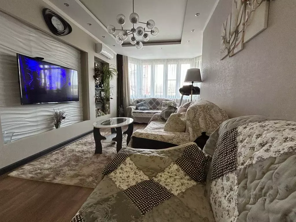 2-к кв. Краснодарский край, Анапа Таманская ул., 24 (70.9 м) - Фото 2