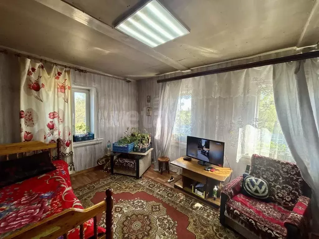 Дом в Псковская область, Островский район, Бережанская волость, д. ... - Фото 1