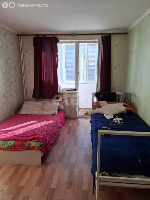 1-комнатная квартира: Петропавловск-Камчатский, улица Савченко, 20к2 ... - Фото 0