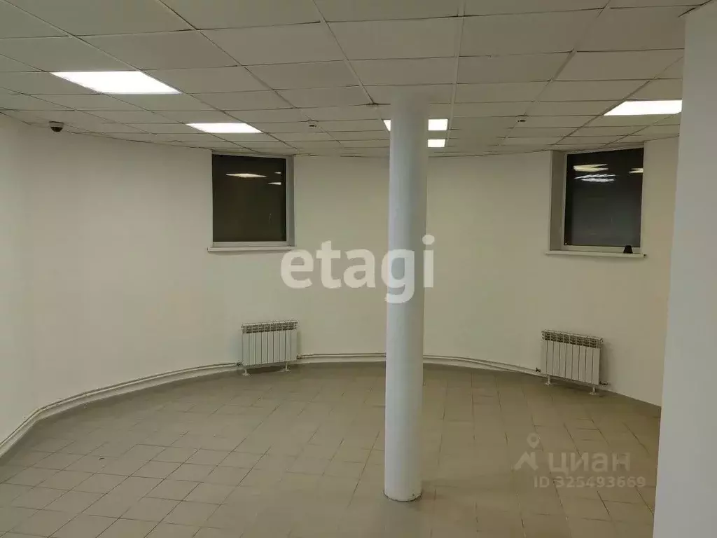 Помещение свободного назначения в Тюменская область, Тюмень ул. ... - Фото 2