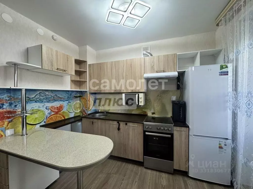 Студия Татарстан, Казань ул. Рауиса Гареева, 96 (30.3 м) - Фото 2