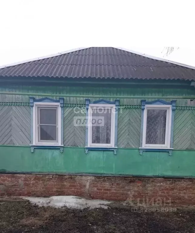 Дом в Курская область, Медвенский район, Вышнереутчанский сельсовет, ... - Фото 2