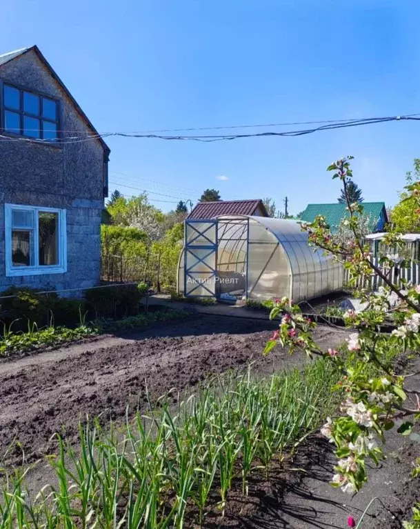 Дом в Омская область, Омск СОСН Строитель-5 тер.,  (50 м) - Фото 1