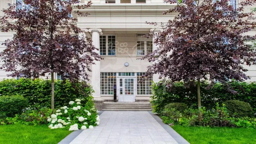 5-к кв. Москва ул. Ефремова, 19к3 (400.0 м) - Фото 2