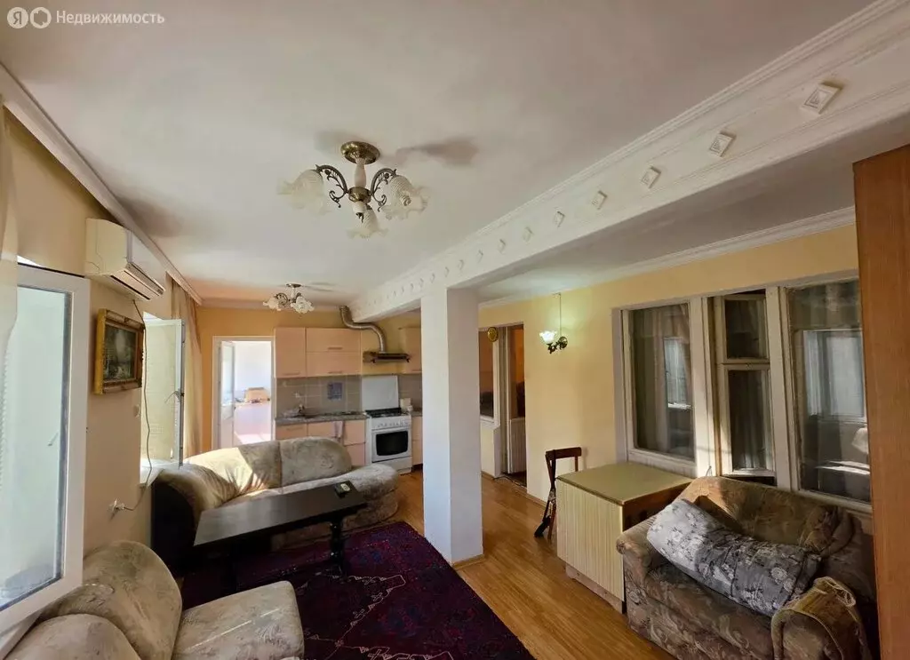 2-комнатная квартира: Дербент, улица Расулбекова, 16А (75 м) - Фото 1