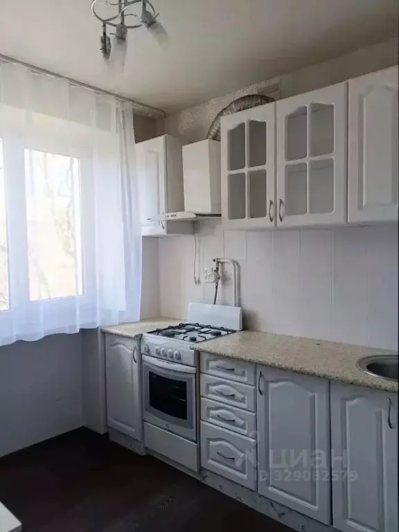 1-к кв. Белгородская область, Губкин ул. Фрунзе, 7 (30.0 м) - Фото 1