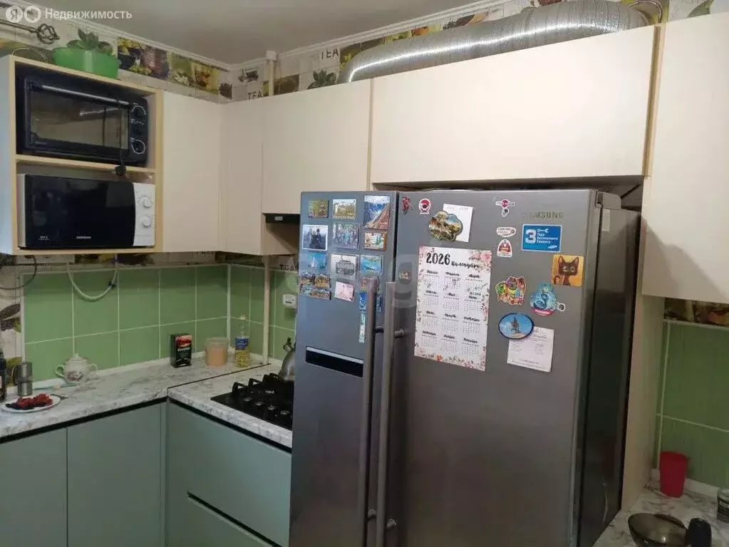 2-комнатная квартира: Омск, микрорайон Городок Нефтяников, улица ... - Фото 2