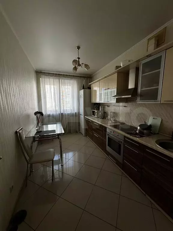 1-к. квартира, 42 м, 2/8 эт. - Фото 1